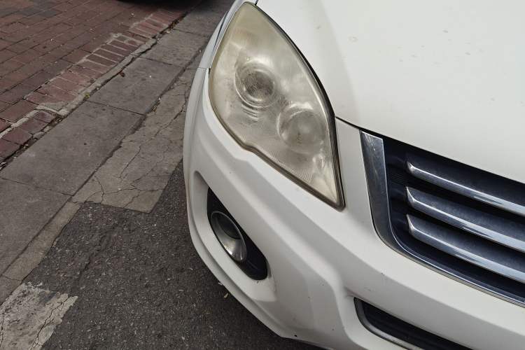 Used Haval H6 2011 Green Silence 2.0T Manual Two-Wheel Drive Elite Model