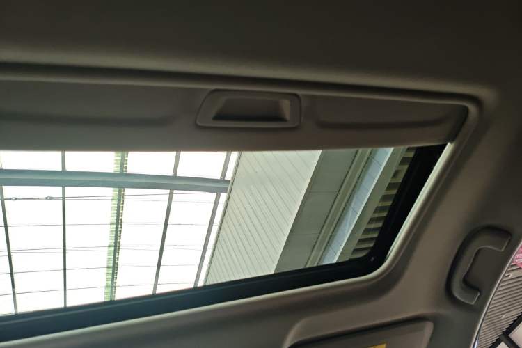 Used Buick GT 2021 1.3T Automatic Mild Hybrid Elite Version Headliner