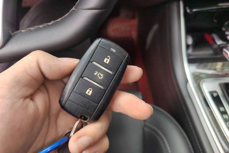 Used CHANGAN Ruicheng CC 2021 Blue Whale Edition 1.5T DCT Elite Model Vehicle Key