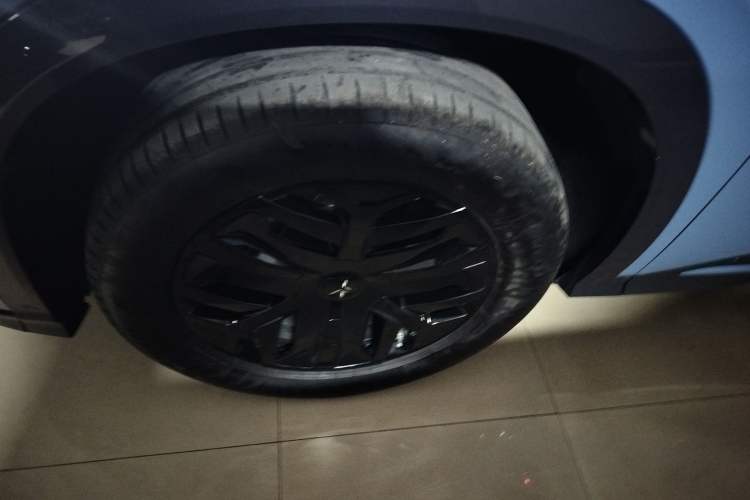 Used Hongqi Tiangong 08 2025 730 Max Rear-Drive Version Exterior 4