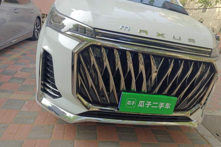 Used SAIC MAXUS G20 2023 Facelifted PLUS 2.0T Gasoline Automatic Luxury Edition