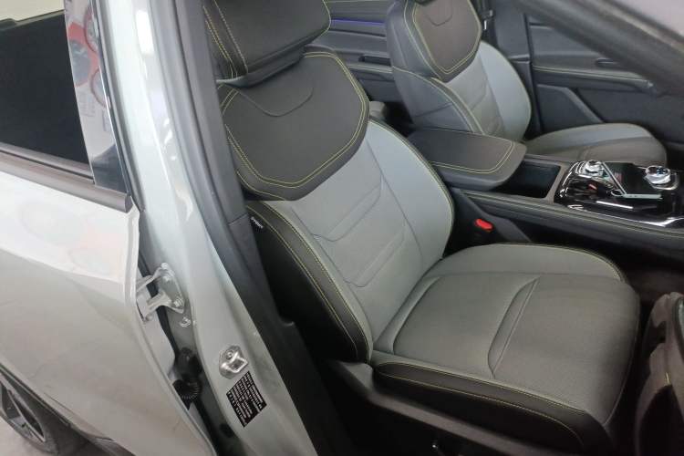 Used Ford Equator Sport New Energy 2025 Luxury Plus Version Right Front Seat