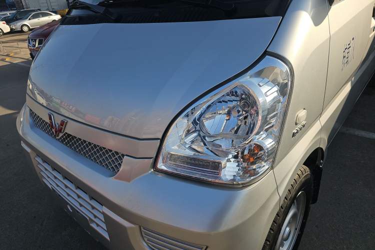 Used Wuling Rongguang 2021 1.5L Extended Basic Version L3C
