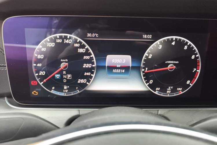 Used Mercedes-Benz E-Class 2016 E 200 L Sport Edition
