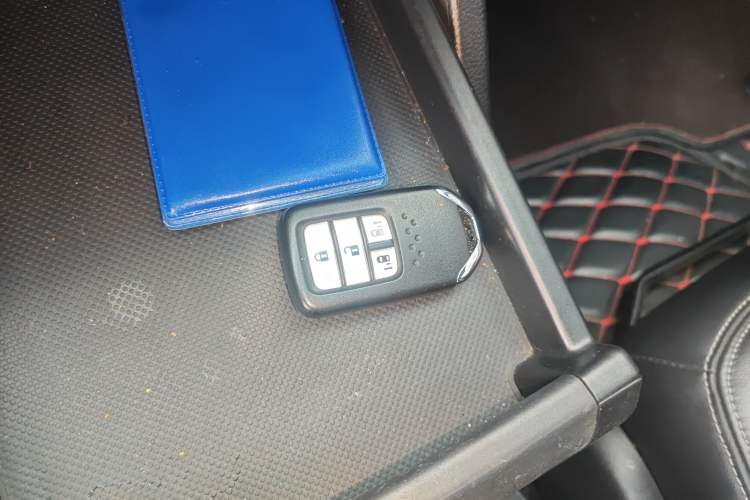 Used Honda Elysion 2016 2.4L Luxury Edition
