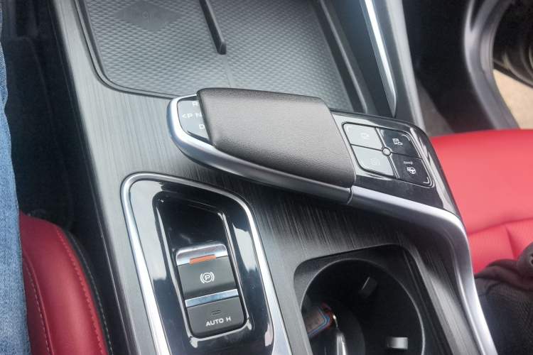 Used CHANGAN UNI-T 2020 1.5T Flagship Version
