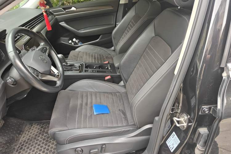 Used Volkswagen Magotan 2020 330TSI DSG Luxury Edition Left Front Seat