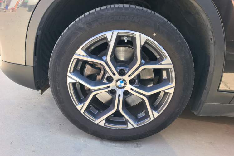 Used BMW X1 2021 sDrive25Li Leading Model Exterior 4