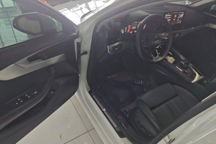 Used Audi A4L 2020 40 TFSI Fashion Dynamic Model