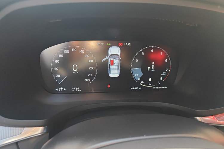 Used Volvo S60 2022 B4 Zhiyuan Sport Edition Instrument Cluster