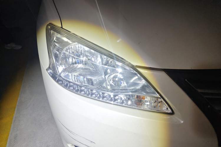 Used Nissan Sylphy 2014 1.6XV CVT Deluxe Edition
