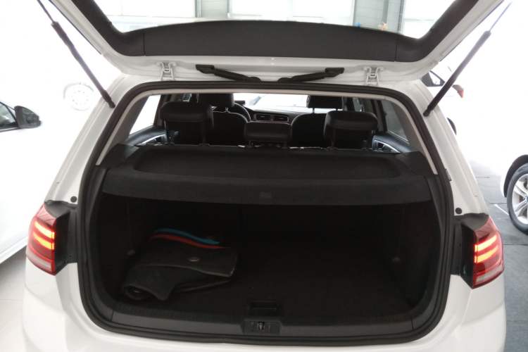 Used Volkswagen Golf 2019 280TSI DSG Comfort Version China V Standard
