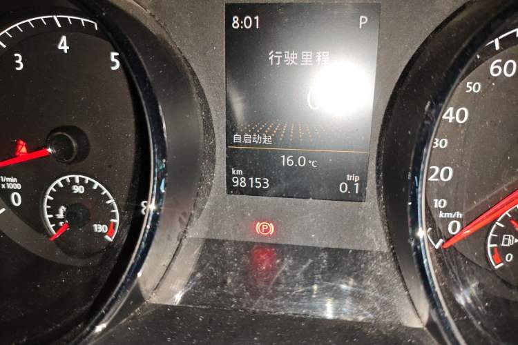 Used Volkswagen Lamando 2017 280TSI DSG Luxury Edition Odometer Close Up