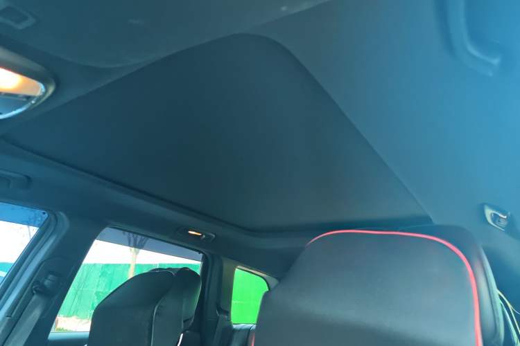 Used Jeep Grand Cherokee 2014 3.0L Comfort Navigation Edition Headliner