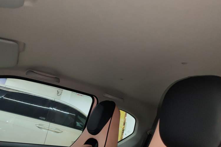 Used Wuling Hongguang MINIEV 2021 Macaron Fashion Model Lithium Iron Phosphate