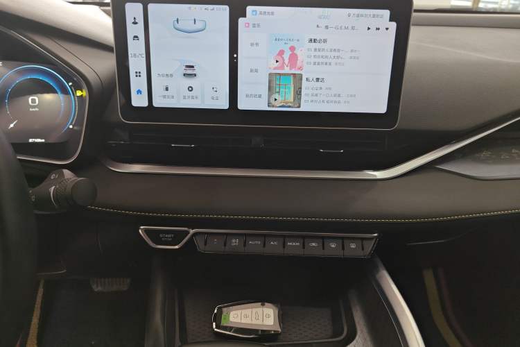 Used Geely Auto Preface 2023 1.5TD Kunlun Edition Audio And AC Panel