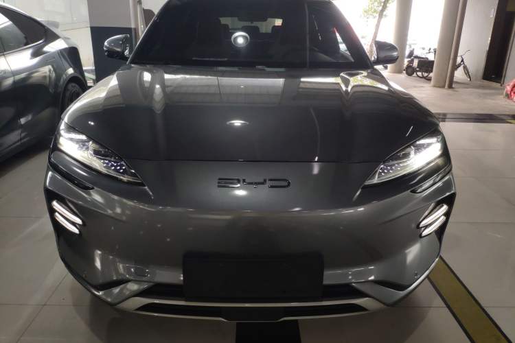 Used BYD Song PLUS New Energy 2024 Honor Edition EV 520km Luxury Model