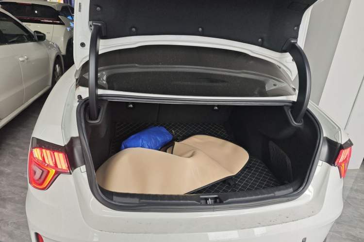 Used Lynk & Co 03 2021 1.5TD DCT Jing Champion Edition
