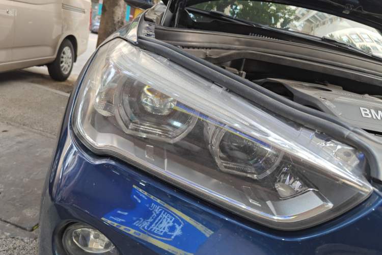 Used BMW X1 2019 sDrive18Li Premium Edition Right Front Headlight