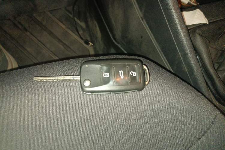 Used Volkswagen Santana 2016 1.6L Manual Fashion Edition
