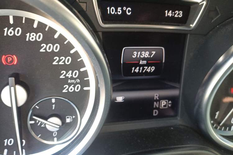 Used Mercedes-Benz M-Class 2012 ML 300