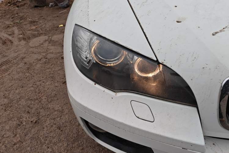 Used BMW X6 2014 xDrive35i Sport model
