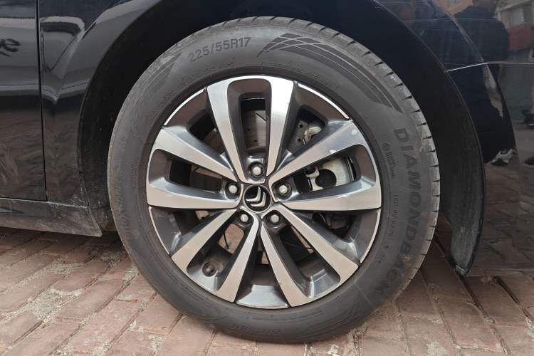 Used Citroen C6 2021 400THP Comfort Edition
