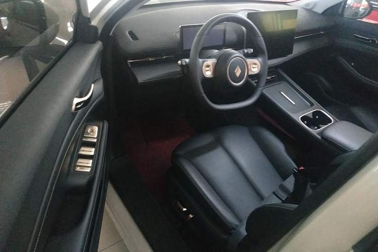 Used Baojun Yunhai 2024 600km Pure Electric Version Left Front Seat