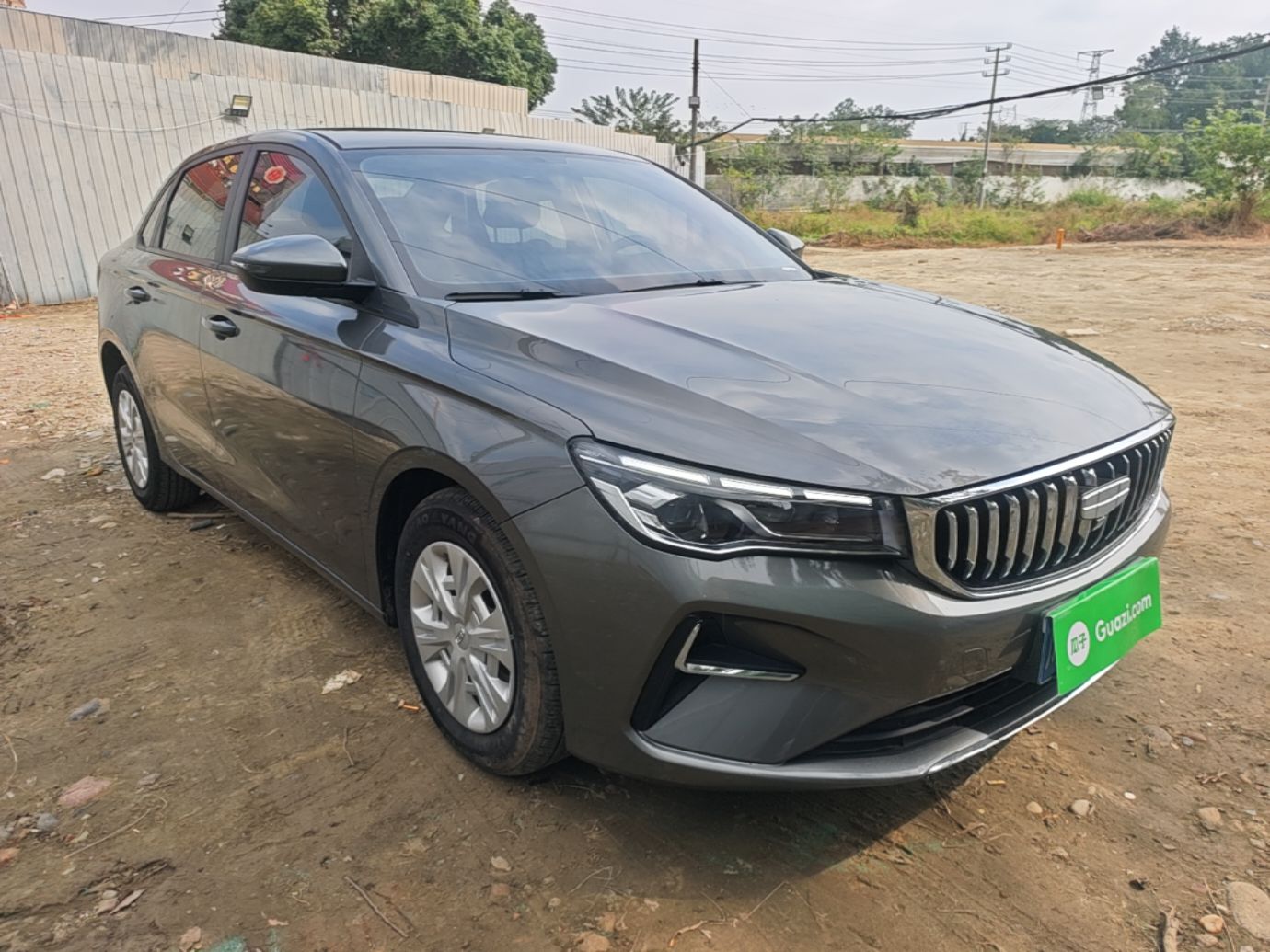 Geely Auto Emgrand 2025 4th Generation 1.5L Manual - Starry Edition — снимка 3