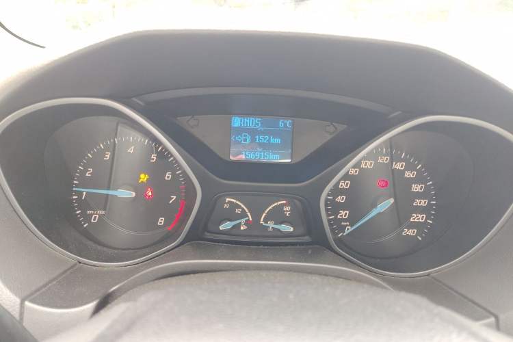 Used Ford Focus 2012 Sedan 1.6L Automatic Fashion Edition