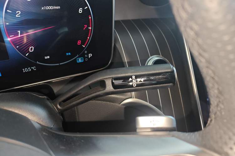 Used Mercedes-Benz GLC 2023 GLC 260 L 4MATIC Luxury Model 5 Seats