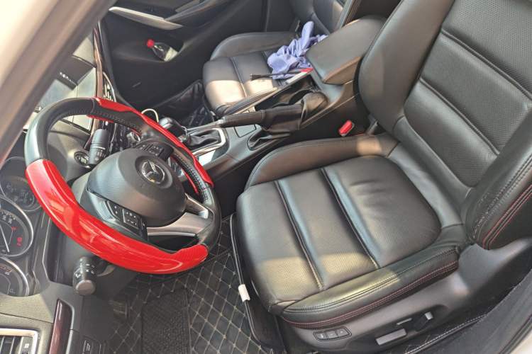 Used Mazda Atenza 2014 2.5L Blue Sky Prestige Edition Left Front Seat