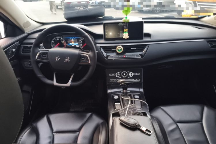 Used Hongqi H5 2018 30TD Dynamic Edition Center Console