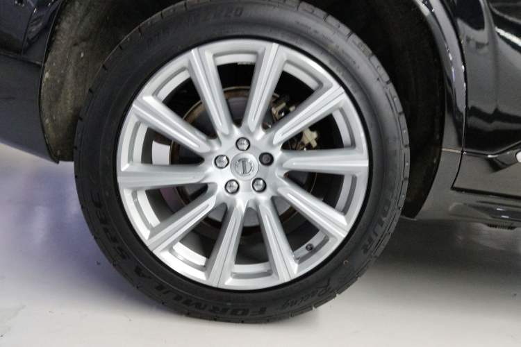 Used Volvo XC90 2015 T6 Prestige 7-Seater Exterior 5