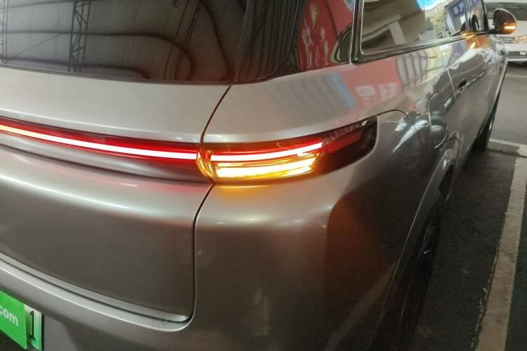 Used Li Auto L8 2023 Max model
