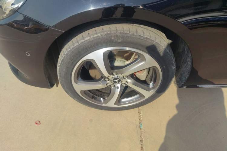 Used Mercedes-Benz E-Class 2020 E 260 L
