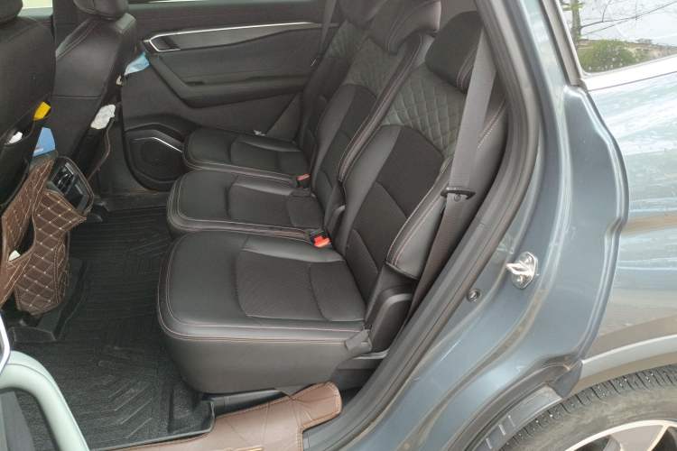 Used Geely Auto Haoyue L 2023 2.0T DCT Prestige Edition