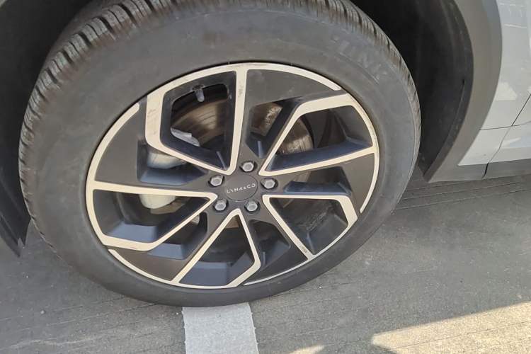 Used Lynk & Co 01 2023 1.5TD EM-F PM Exterior 4