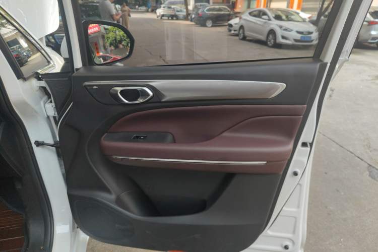 Used GAC Trumpchi M6 2023 PRO 270T DCT Luxury Edition