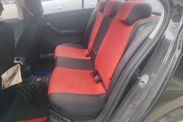 Used Volkswagen Santana 2013 1.6L Manual Fashion Edition Left Rear Seat