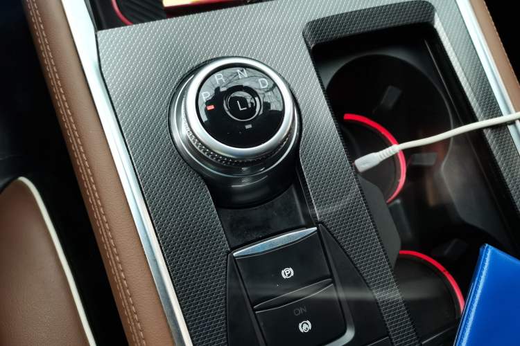 Used Ford Explorer 2023 EcoBoost 285 Four-Wheel Drive Titanium Edition 7-Seater