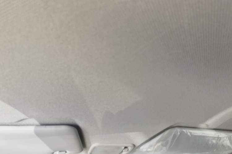 Used Wuling Hongguang MINIEV 2022 Macaron Premium Model – Lithium Ternary Battery