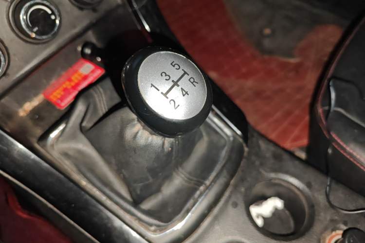 Used Land X8 2015 Explorer Edition 2.0T Diesel 4x2 Ultra-Luxury Model
