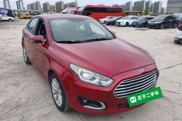 Used Ford Escort 2015 1.5L Automatic Fashion Model
