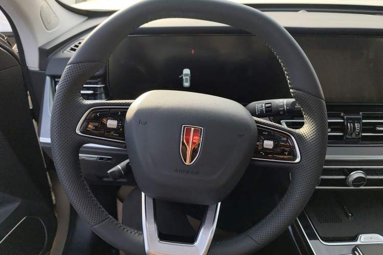 Used Hongqi HS5 2023 2.0T Four-Wheel Drive Flagship Pro Edition
