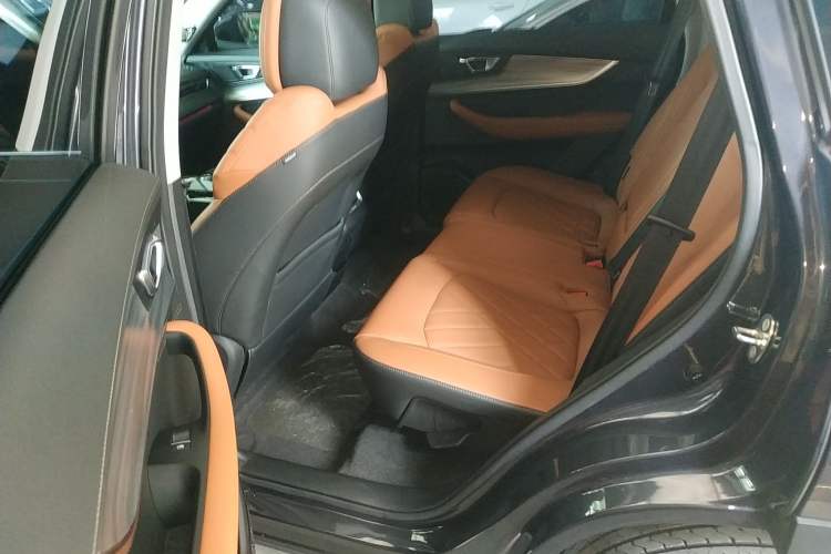 Used Chery Tiggo 8 PLUS 2022 290TGDI DCT Luxury Edition+