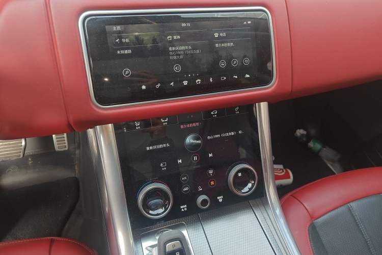 Used Land Rover Range Sport 2020 3.0 L6 HST Audio And AC Panel