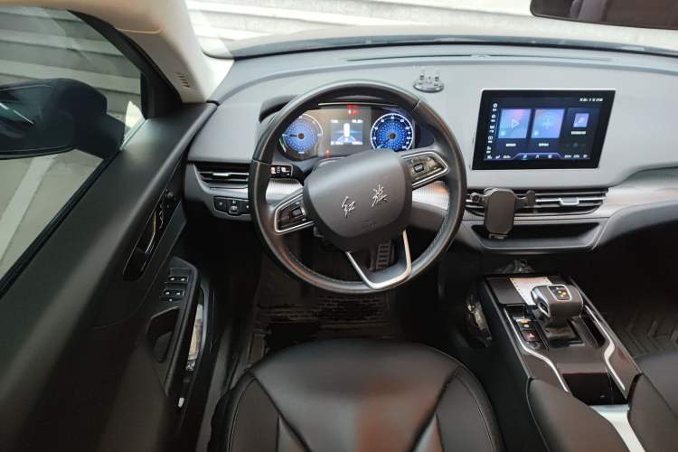 Used Hongqi E-QM5 2023 Revised Version Basic Travel Edition Steering Wheel