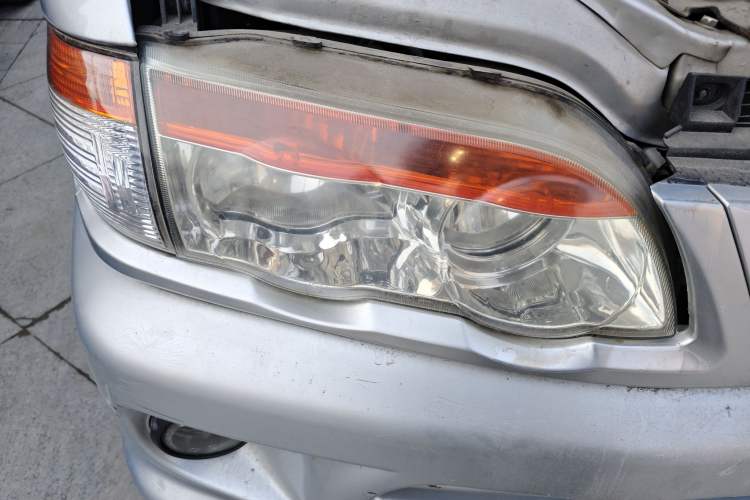 Used FORTHING Lingzhi 2014 V3 1.5L 7-Seater Comfort Model
