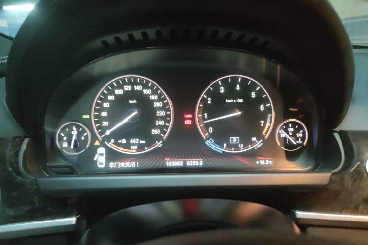 Used BMW 6 Series 2012 640i two-door coupe Instrument Cluster